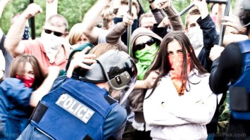 Riot-Police-Thugs-Gang-Protest